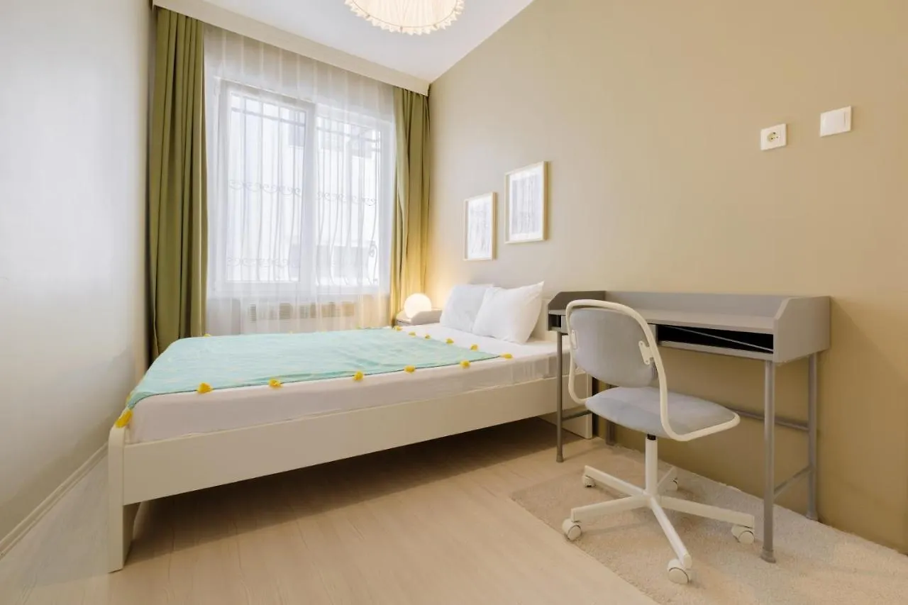 Centrally Located Chic Flat Near Macka Park Istanbul 0*,  Tyrkiet
